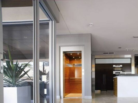 Thang Máy Gia Đình Không Phòng Máy Có Tốt Như Lời Đồn?